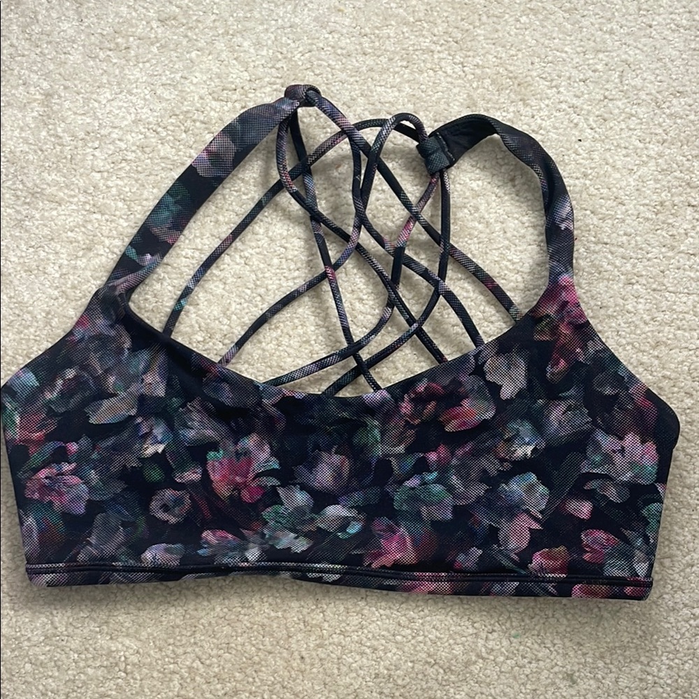 LULULEMON Floral Sports Bra